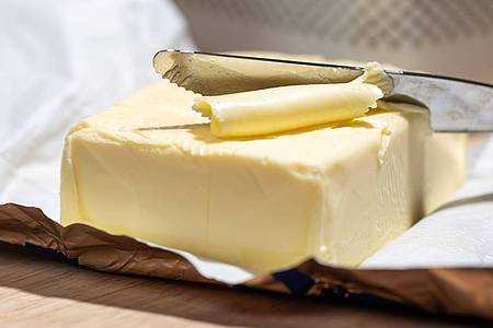 Kein Sonderangebot: Butter wird deutlich günstiger.