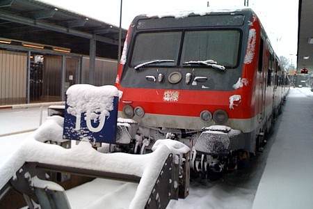 Zug im Bahnhof Minden